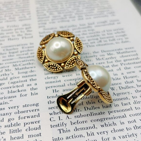 Vintage Vandome Clip-On Earrings | Faux Pearl Gold Tone Signed 1960s Jewelry - Picture 8 of 11